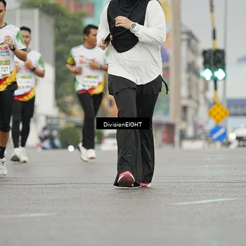 Runner Photo 7650854