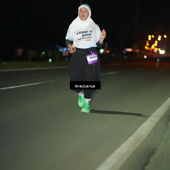 Runner Photo 7650866