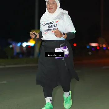 Runner Photo 7650869