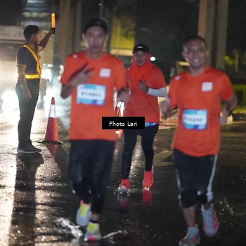 Runner Photo 7650872