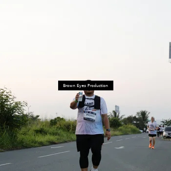 Runner Photo 7650881
