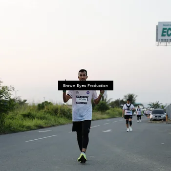 Runner Photo 7650883