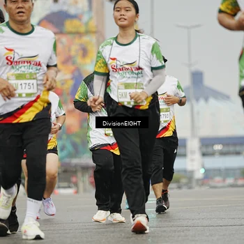 Runner Photo 7650884