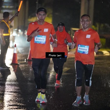Runner Photo 7650892