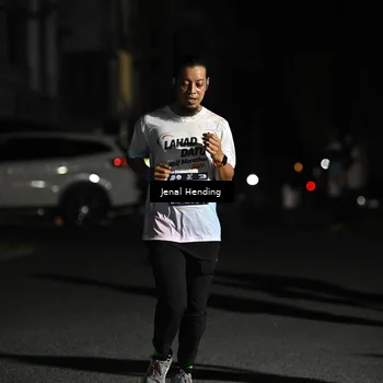 Runner Photo 7650908