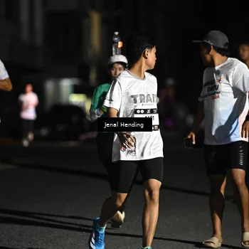 Runner Photo 7650917