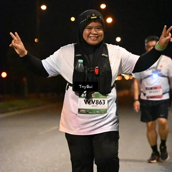 Runner Photo 7650925