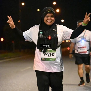 Runner Photo 7650930