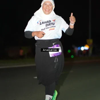 Runner Photo 7650943