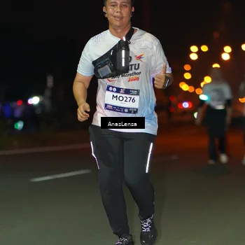 Runner Photo 7650957