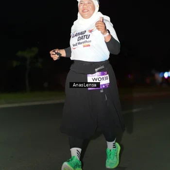 Runner Photo 7650958