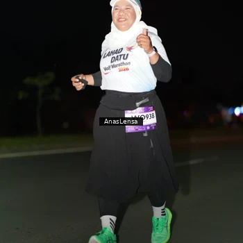 Runner Photo 7650970