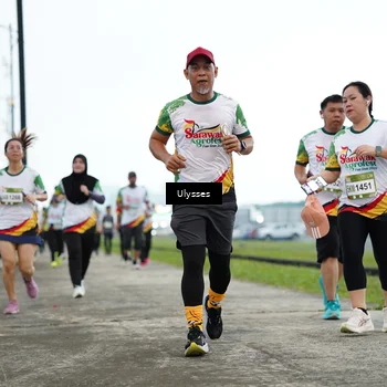 Runner Photo 7650973