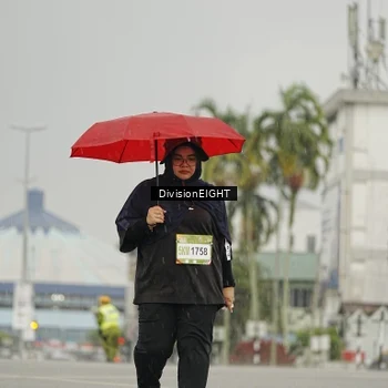 Runner Photo 7650977