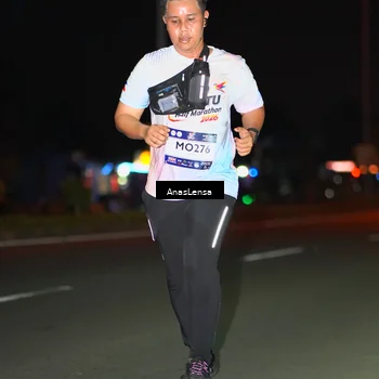 Runner Photo 7650978