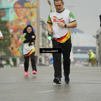 Runner Photo 7650979