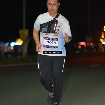 Runner Photo 7650981