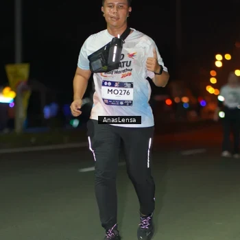 Runner Photo 7650987
