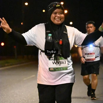 Runner Photo 7650988