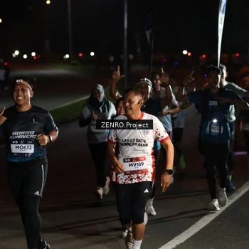 Runner Photo 7651016