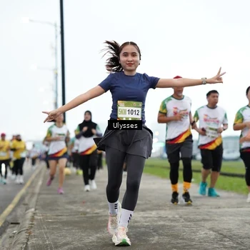 Runner Photo 7651022