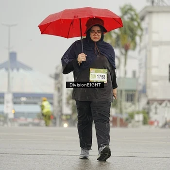 Runner Photo 7651023