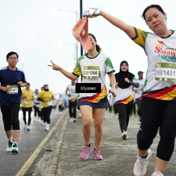 Runner Photo 7651025