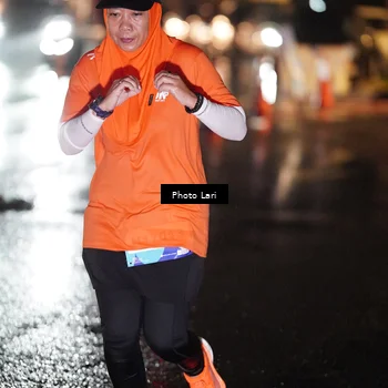Runner Photo 7651029