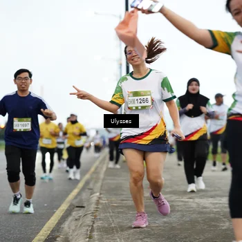 Runner Photo 7651039