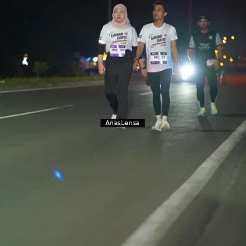 Runner Photo 7651061
