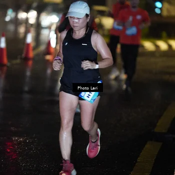 Runner Photo 7651072