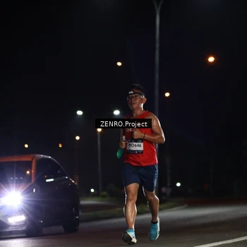 Runner Photo 7651091