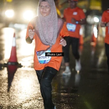Runner Photo 7651119