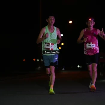 Runner Photo 7651122