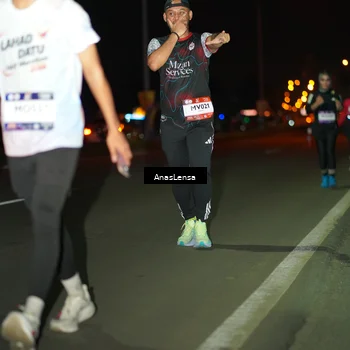 Runner Photo 7651123