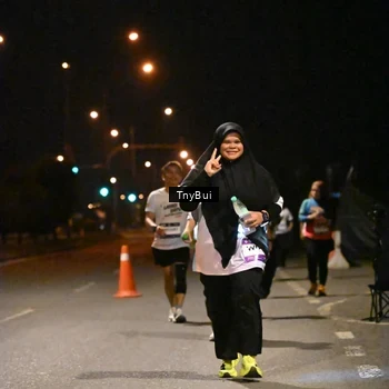 Runner Photo 7651131