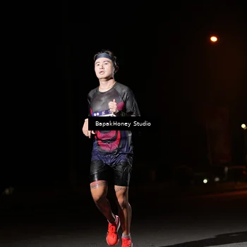Runner Photo 7651140