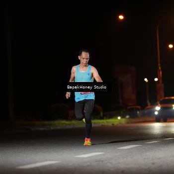 Runner Photo 7651184