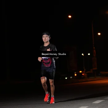 Runner Photo 7651191