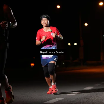 Runner Photo 7651203