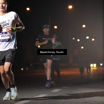 Runner Photo 7651222