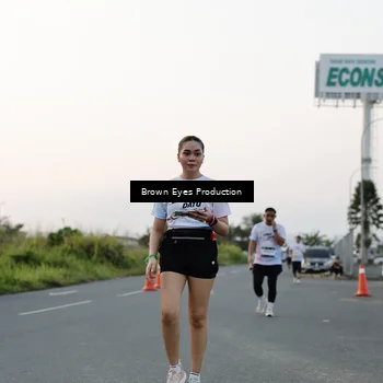 Runner Photo 7651223