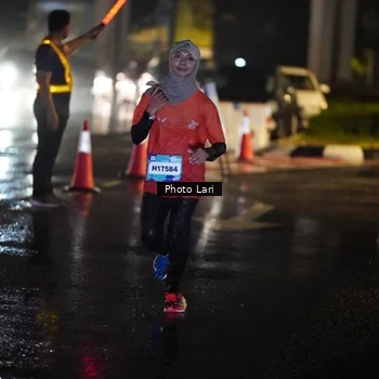 Runner Photo 7651228
