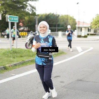 Runner Photo 7651233