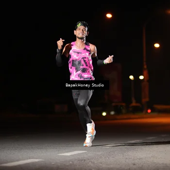 Runner Photo 7651236