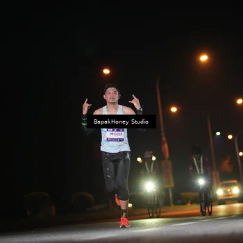 Runner Photo 7651241