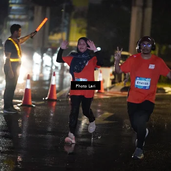 Runner Photo 7651251