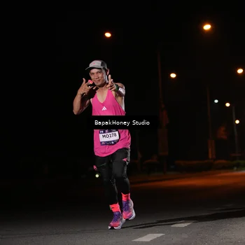 Runner Photo 7651252
