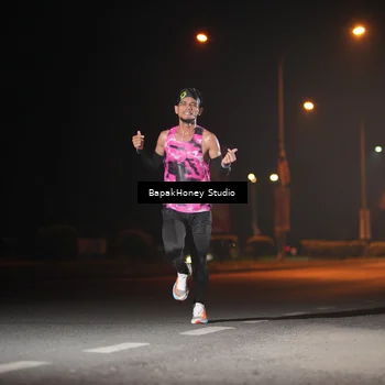 Runner Photo 7651254