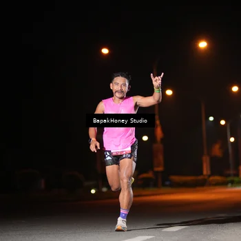 Runner Photo 7651309